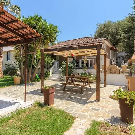 Apartment Stefanos *